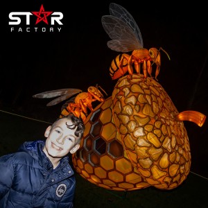 Lanternas de animais Lanternas de abellas de seda chinesa para o Festival de Lanternas