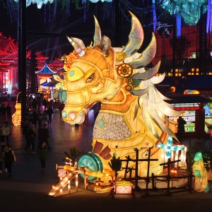 Персонализиран конски фенер Традиционна китайска украса за фестивал на фенери