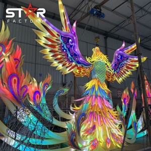 Lentera Phoenix hewan dekorasi luar ruangan festival Cina