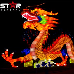 屋外遊び場の装飾ドラゴンシルクフェスティバル中国の旧正月ランタン