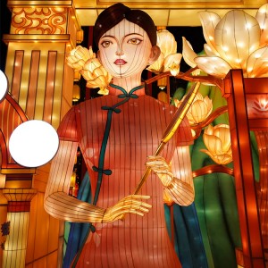 Customized Chinese Mythological Figure Silk Lantern Festival
