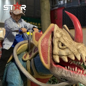 Dinossauro de equitação artificial personalizado do parque do equipamento do dinossauro do campo de jogos