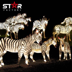 Oanpaste Sineeske tradisjonele Silk Animal Lantern Zebra Lantern Festival