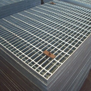 High quality metal bar safety steel grating step with cheap price 250*900MM