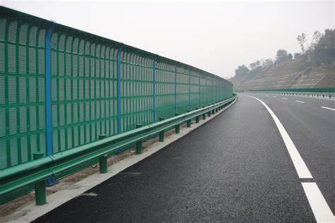 Highway Noise Barrier / Akustik Sound Panel PC Board Swara Swara / Noise Barrier Wall Kanggo Highway