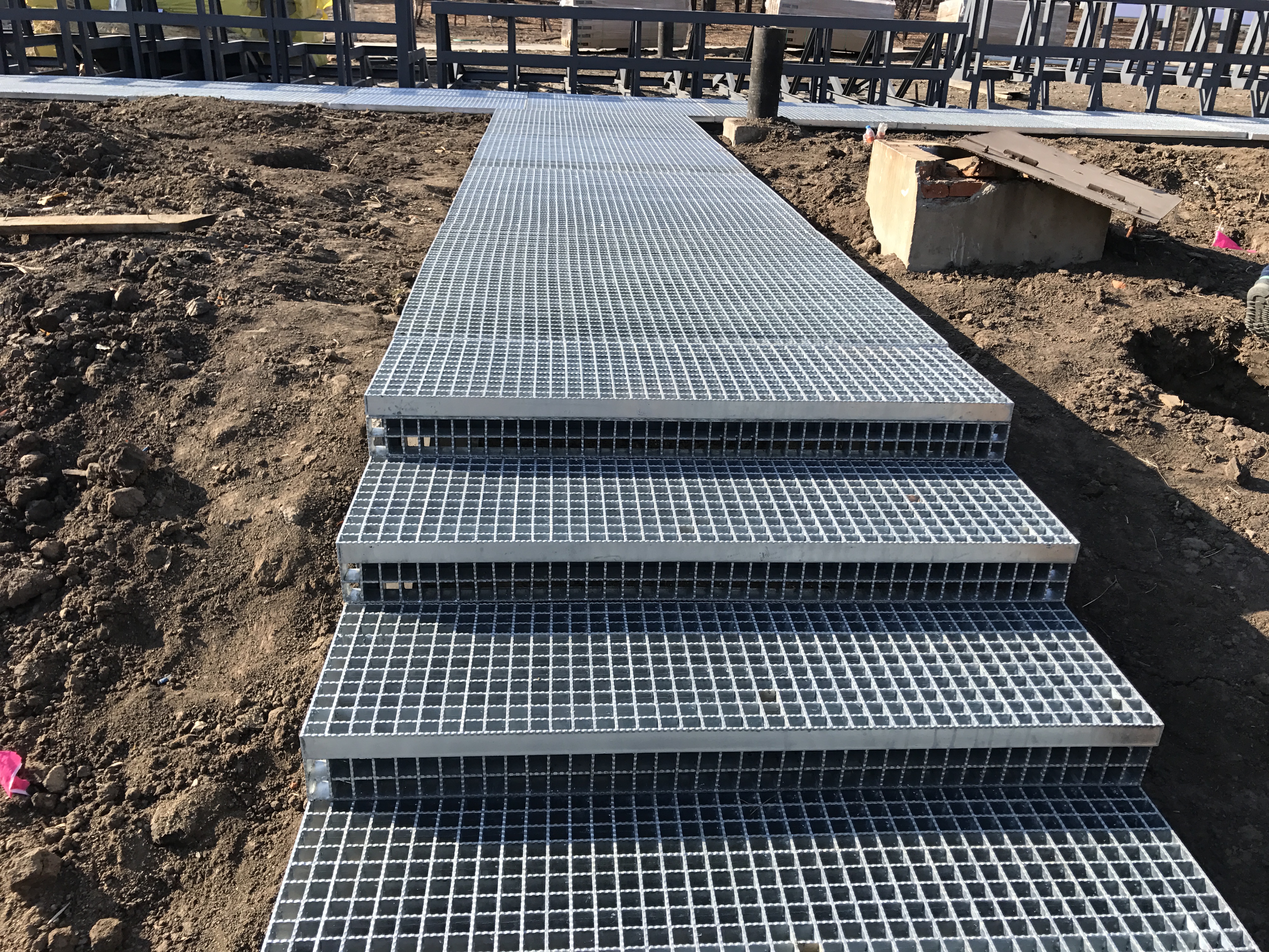 China High Quality Steel Grating Cover Hot Dipped Galvanized Steel Bar Grating Supplier