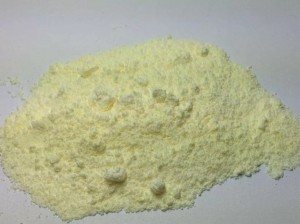 Пойгоҳи Tren Powder 17-beta-Trenbolone Powder Trenbolone бо стероидҳои афзоиши мушакҳои баландсифат CAS 10161-33-8