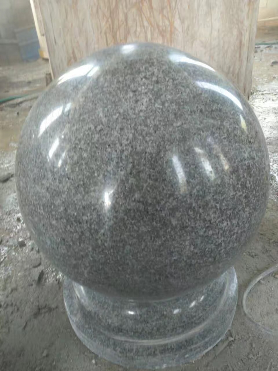G654 Black granite  round ball car stopper stone ball