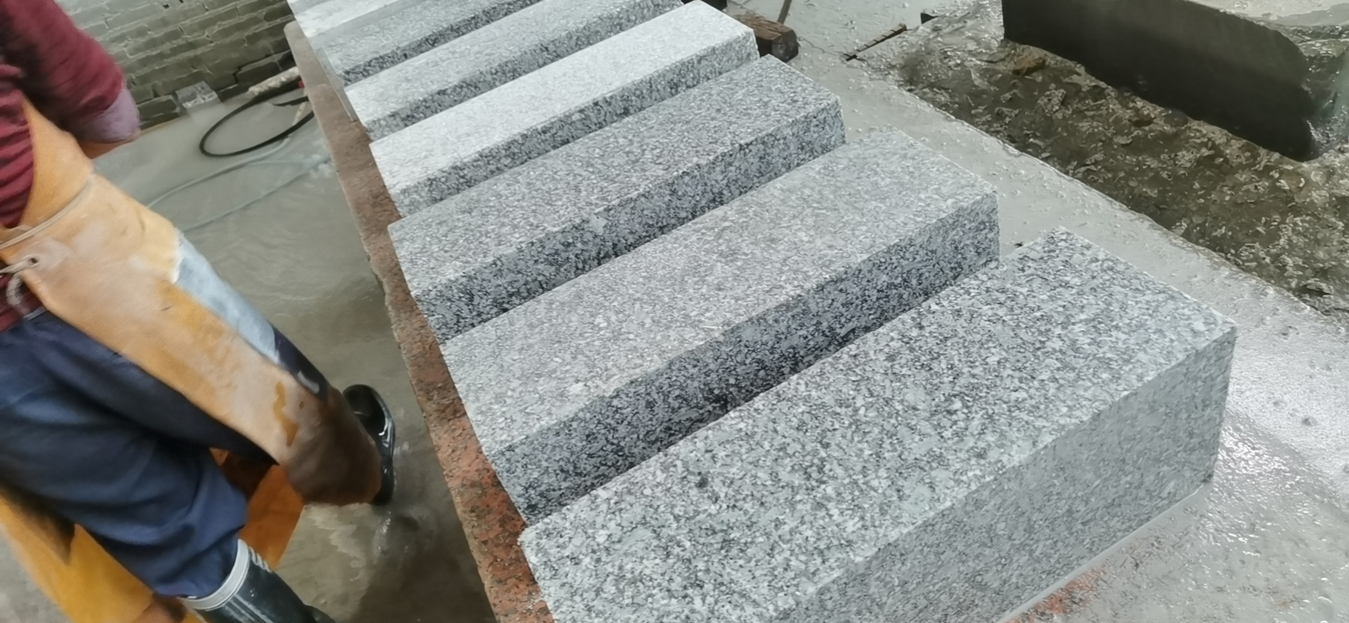 Grey stone polished Polishing process curb stone