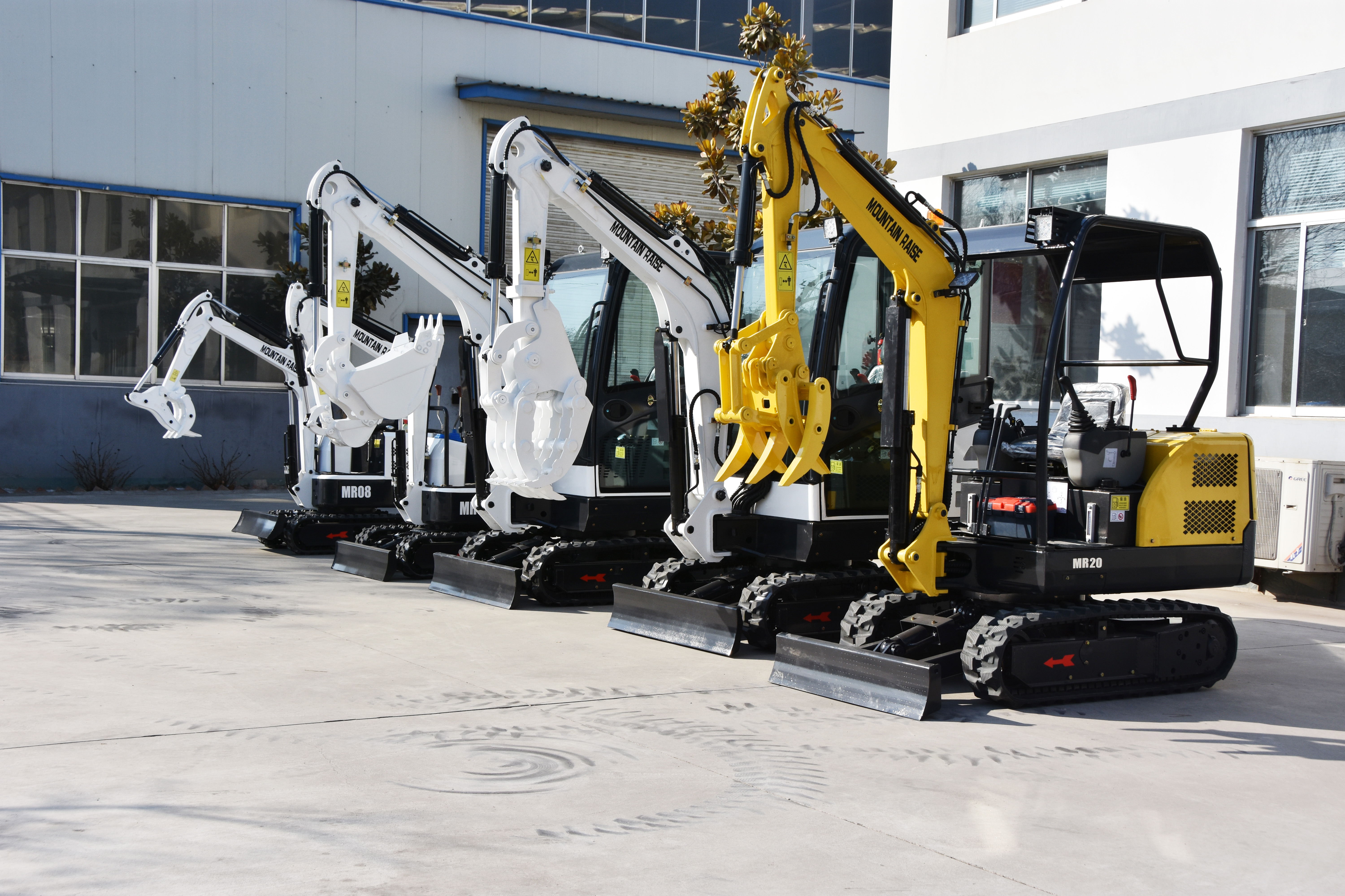 Welcome multiple good construction machinery market demand is expected to rebound