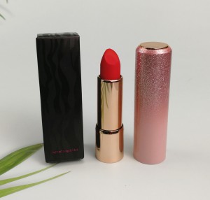El maquillatge personalitzat crea el teu propi llapis de llavis mat impermeable amb etiqueta privada de llapis de llavis mat impermeable de luxe