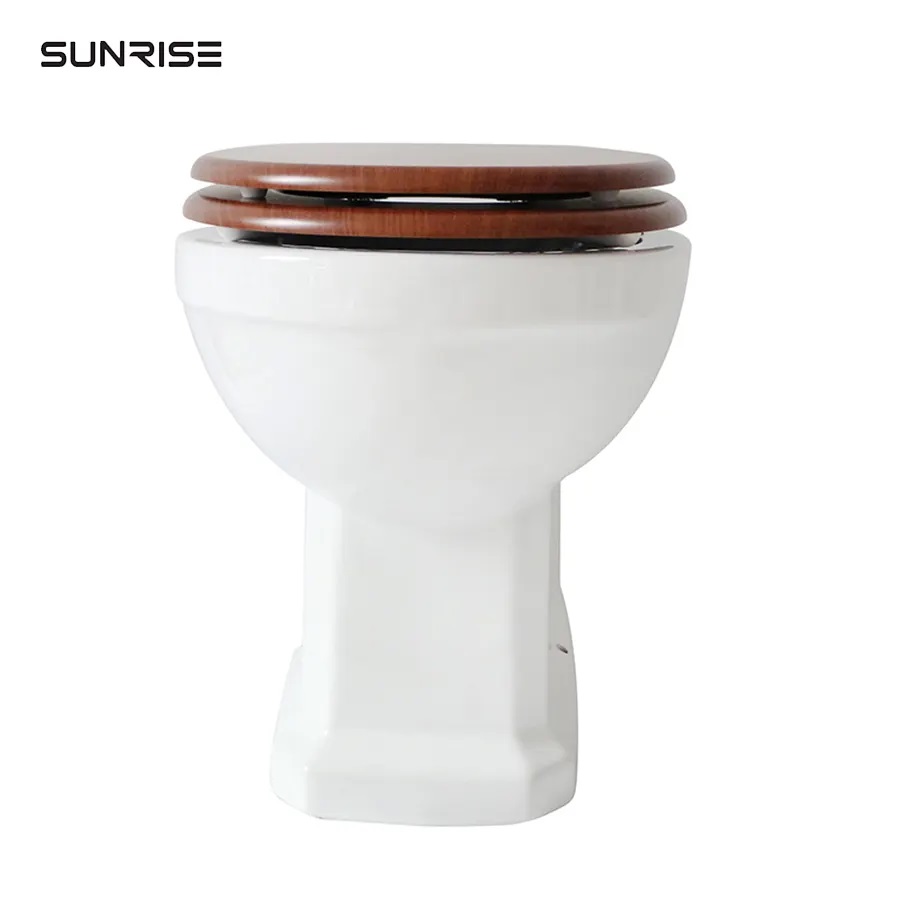 Kupaonska sanitarija klasična školjka europski standard p sifon podžbukni WC