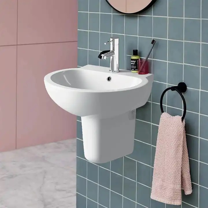 Niedriger Preis Keramik-Badezimmerwaschbecken Handwaschbecken mit halbem Sockel für Badezimmerprodukte
