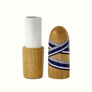 តម្លៃខាងក្រោម Capsule Shape Lip Makeup Cosmetic Matte Lipstick Container Tube Packaging