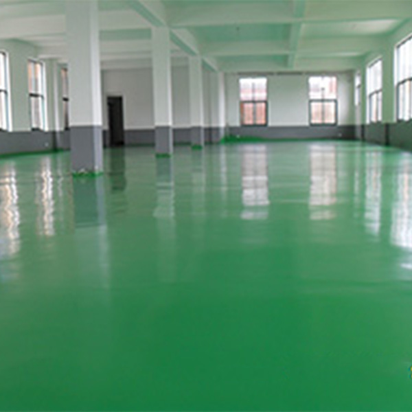 SWD9522 еднокомпонентно полиуреяно промишлено носимо антикорозионно подово покритие Представено изображение
