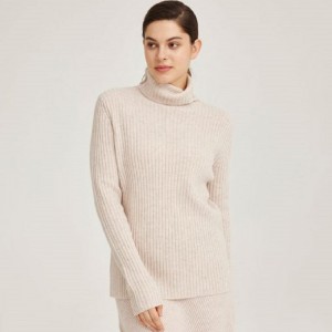 Comfortable and beautiful knitwear for women’s clothing