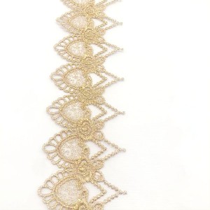 China New Product Fashion Polyester Strassberry Pattern Decorative Lace Trim