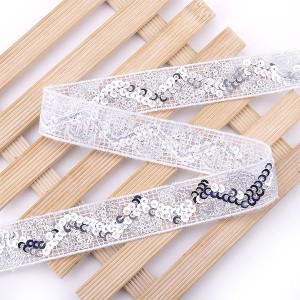 Китайски едро Китай Бяла дантелена тъкан Висококачествена ширина 3 см Дантелена панделка Аксесоари за шиене на облекло Сватба