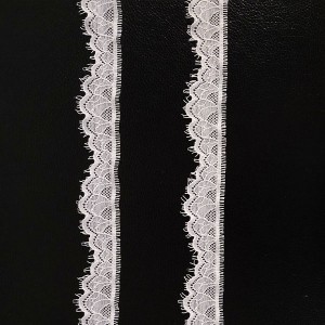 Плетена на една кука бродирана полиестерна дантела
