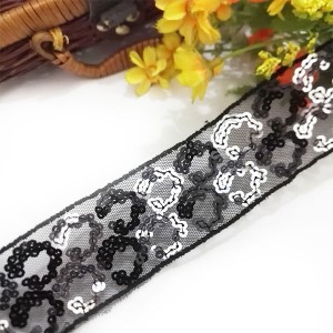 OEM Manufacturer China High Quality Trim Lace Fabric Elastic Stretch Soft Embroidery Lace Fabric Knitted Multicolor Lace Trim para sa Lingerie o Ladies Dress