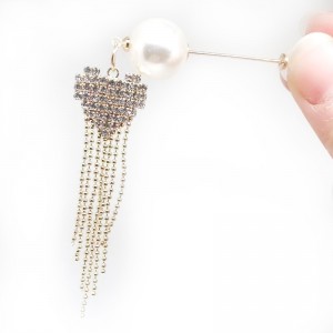 Perlų pakabukų segtukai Kalnų krištolinio akmens sagė moterims Megztinis skarelė Kepurė Drabužiai Atvarto segtukas