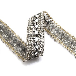 Самозалепваща се Bling Crystal Rhinestone Ribbon Смесени цветни кристални панделки Блестяща лента с кристали