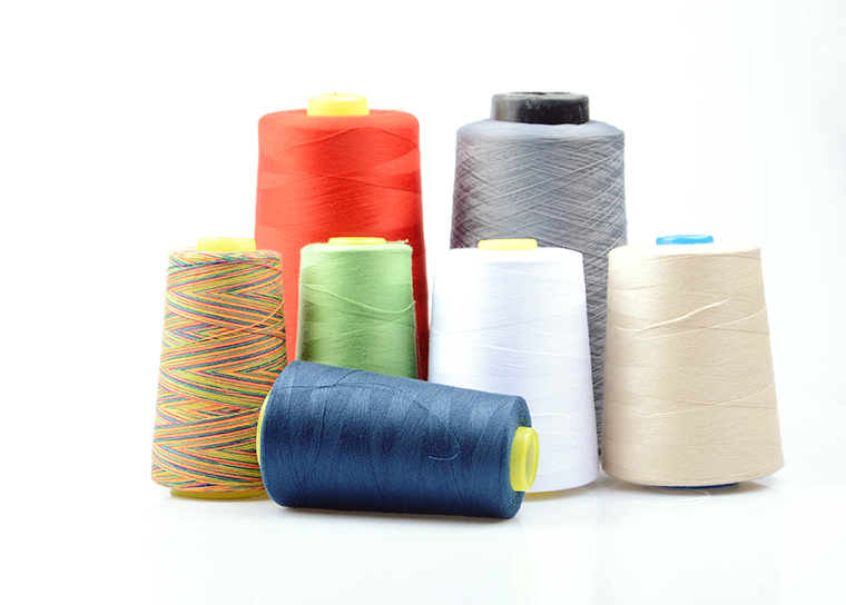 Cal é a diferenza entre o fío de coser e o fío de bordar?