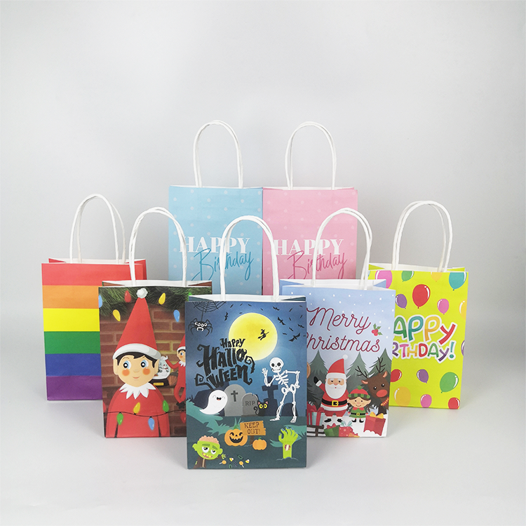 Recycle christmas kraft paper bag with handle