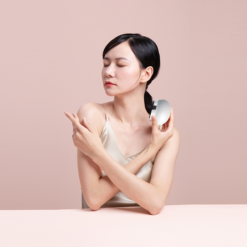 Kvalitný prenosný mini masážny prístroj Gua Sha pre celé telo Odporúčaný obrázok
