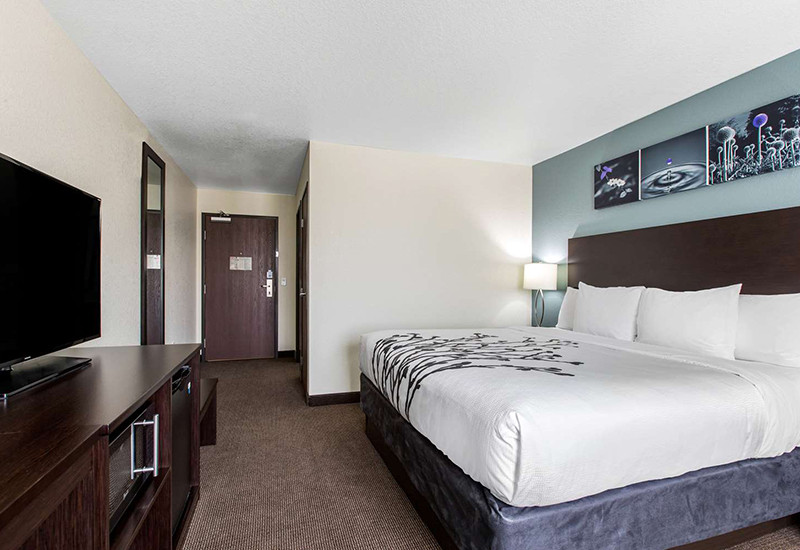 sleep inn choice hotel bedroom set Featured Image