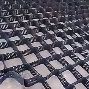 Nishab himoyasi driveway mat teksturali geocell shag'al stabilizator geo tarmoqlari