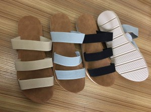 Женские сандалии на плоской подошве – удобная повседневная обувь без шнуровки с эластичным ремешком весна-лето