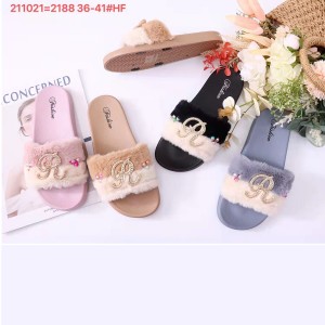 Madzimai Fur Slide Sandals