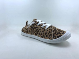 Sepatu Kasual Wanita Slip On Sneakers