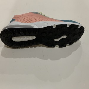 Sepatu Olahraga Sneakers Wanita Sepatu Lari