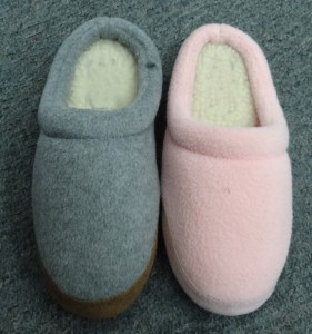 Ụmụ nwanyị ụmụ nwoke ụmụ nwanyị slippers