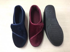 ເກີບກະເປົ໋າຜູ້ຍິງ Indoor Outdoor Slippers