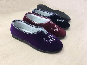 Dames Indoor Slippers Slip On House Shoes