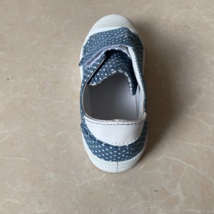 حذاء كاجوال للأطفال مع حذاء رياضي فيلكرو رياضي