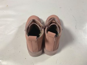 Dětské zateplené kožené boty Gilrs
