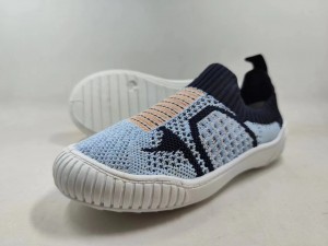 ٻارن جي ڇوڪرن جي سلپ آن فلائي Knitted اپر Sneakers