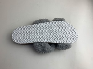 Жаночыя сандалі з коркавага футра