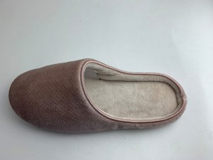 Papuci de damă pentru femei