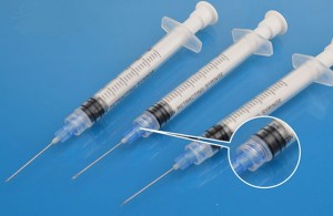 CE ISO Auto Vô hiệu hóa Ống tiêm Vắc xin 0,5ml 1ml bằng kim