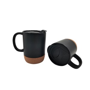 Isoleret keramisk kop med korkbund og stænksikkert låg Stort kaffekrus
