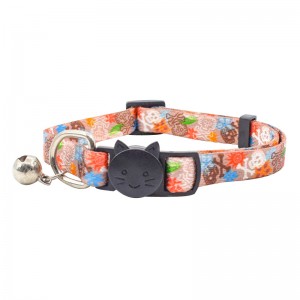 Coleira de gato com gravata borboleta fofa e padrões fofos personalizados de sino