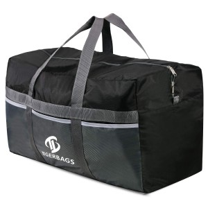 पुरुष आणि स्त्रियांसाठी दुमडलेली हलकी जलरोधक ट्रॅव्हल बॅग