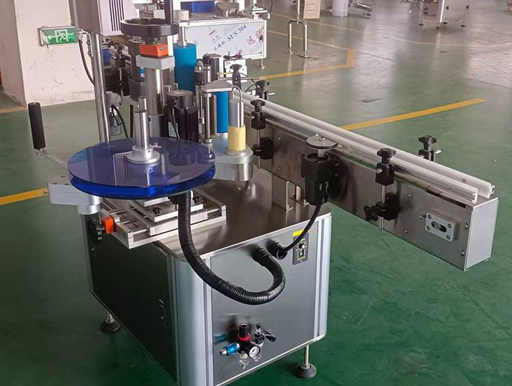 Automatic position and Labeling machine (2)