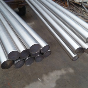 Pabrik ODM M2 D2 D3 A2 4340 410 P20 H13 S1 S7 4140 52100 Ss 304 316L 321 310S Suj2 Cold/Hot Rolled Forged Alloy Carbon High Quality SUS AISI Stainless Steel Round Bar