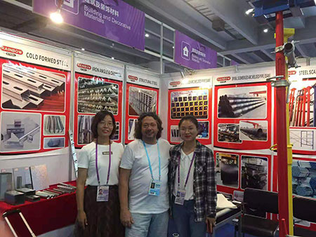Tianjin Rainbow Steel Group deltok på den 126. Canton Fair